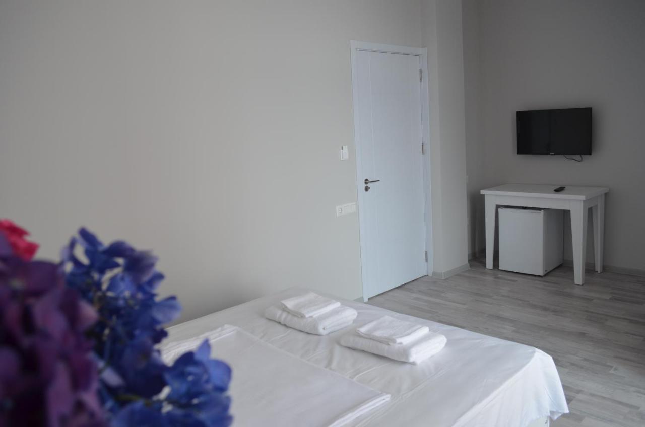 Guest House Madonna Kobuleti Zewnętrze zdjęcie