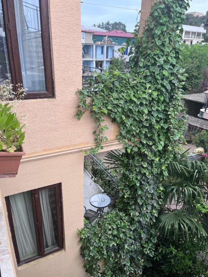 Guest House Madonna Kobuleti Zewnętrze zdjęcie