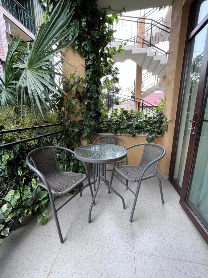 Guest House Madonna Kobuleti Zewnętrze zdjęcie