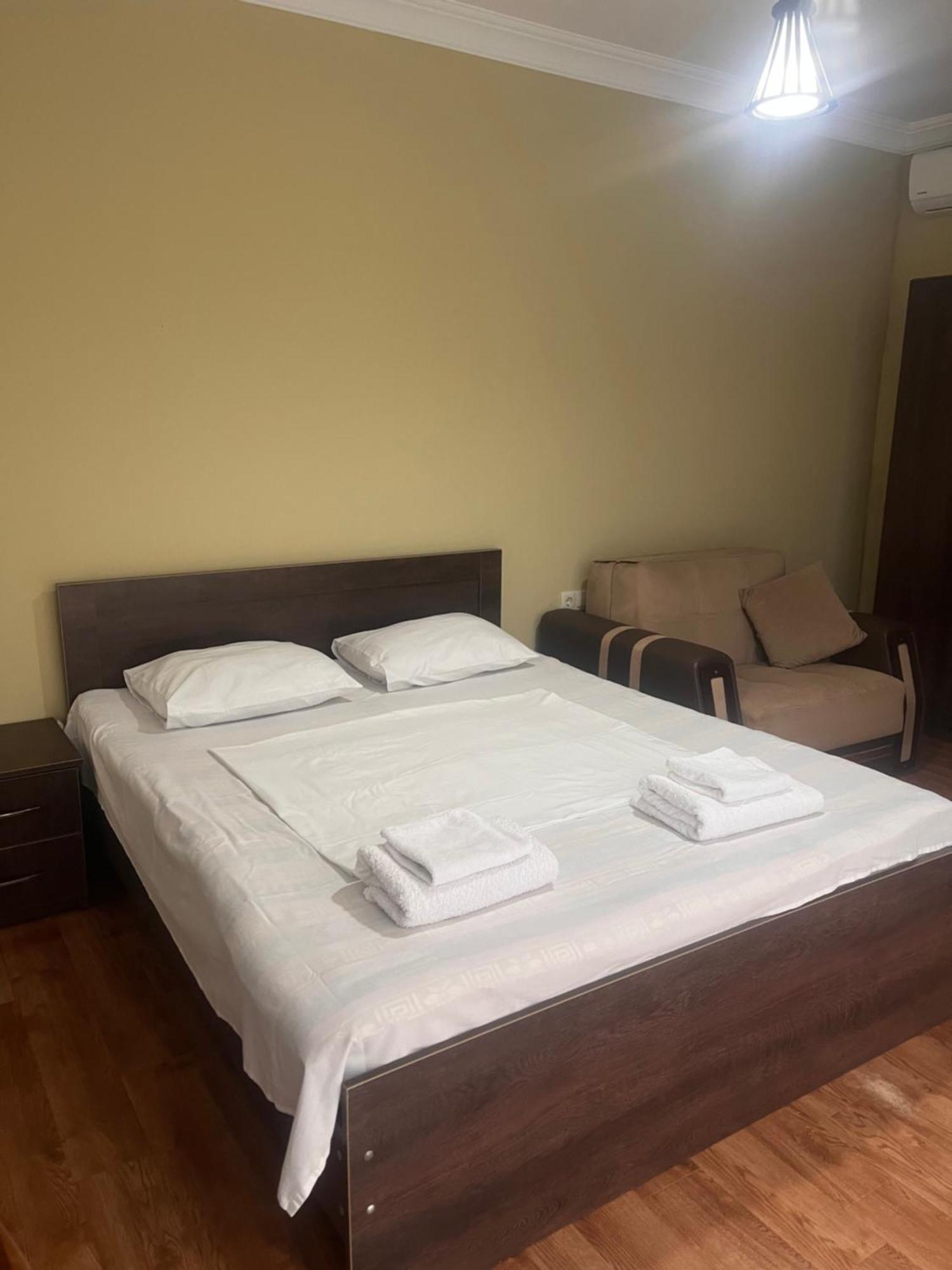 Guest House Madonna Kobuleti Zewnętrze zdjęcie